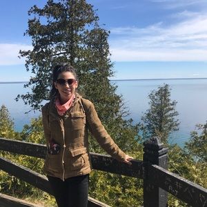 Meet your Posher, Rachel